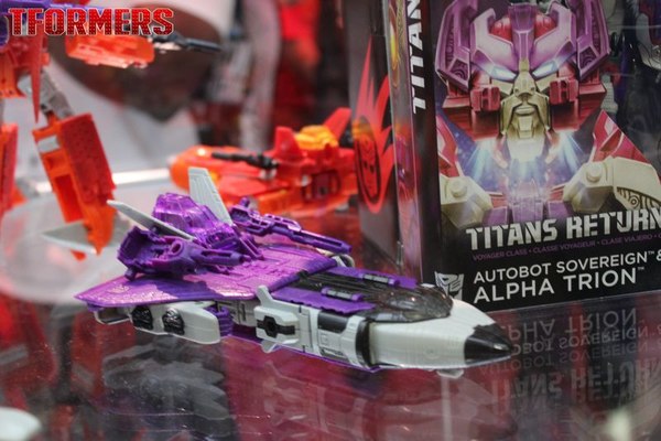 SDCC 2016   Generations Platinum Series And Titans Return Preview Night Display 133 (133 of 157)